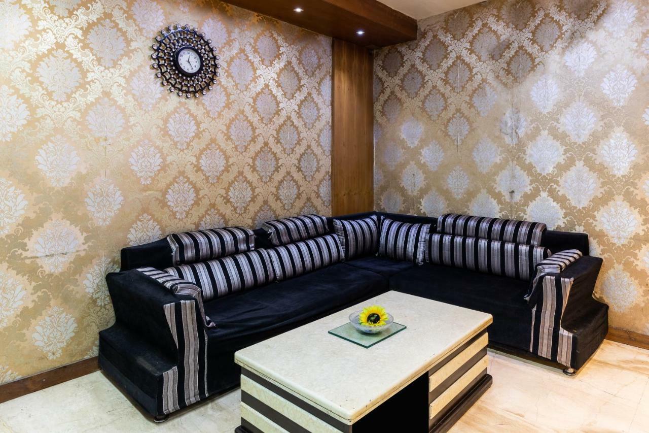 Oyo 41898 Balaji Palace Ratlām Екстериор снимка